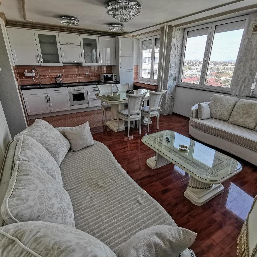 City View Apartment Banja Luka Bagian luar foto